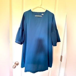 beautiful flowy blue casual dress